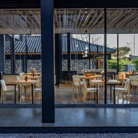 The Rock Hotel Lijiang  Exterior photo