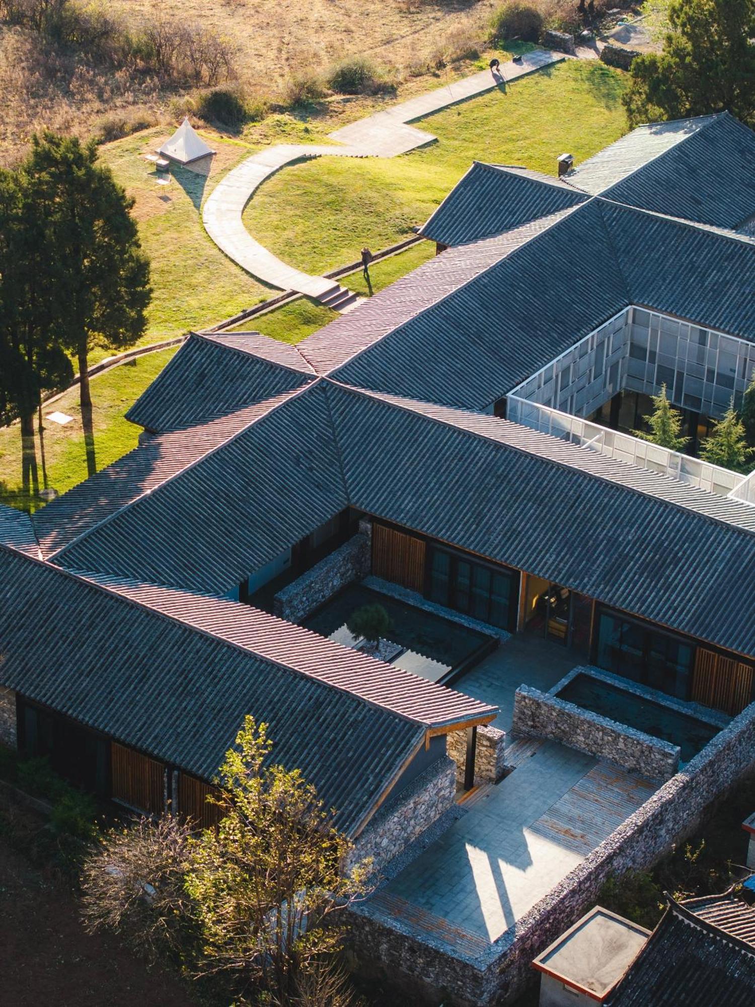 The Rock Hotel Lijiang  Exterior photo