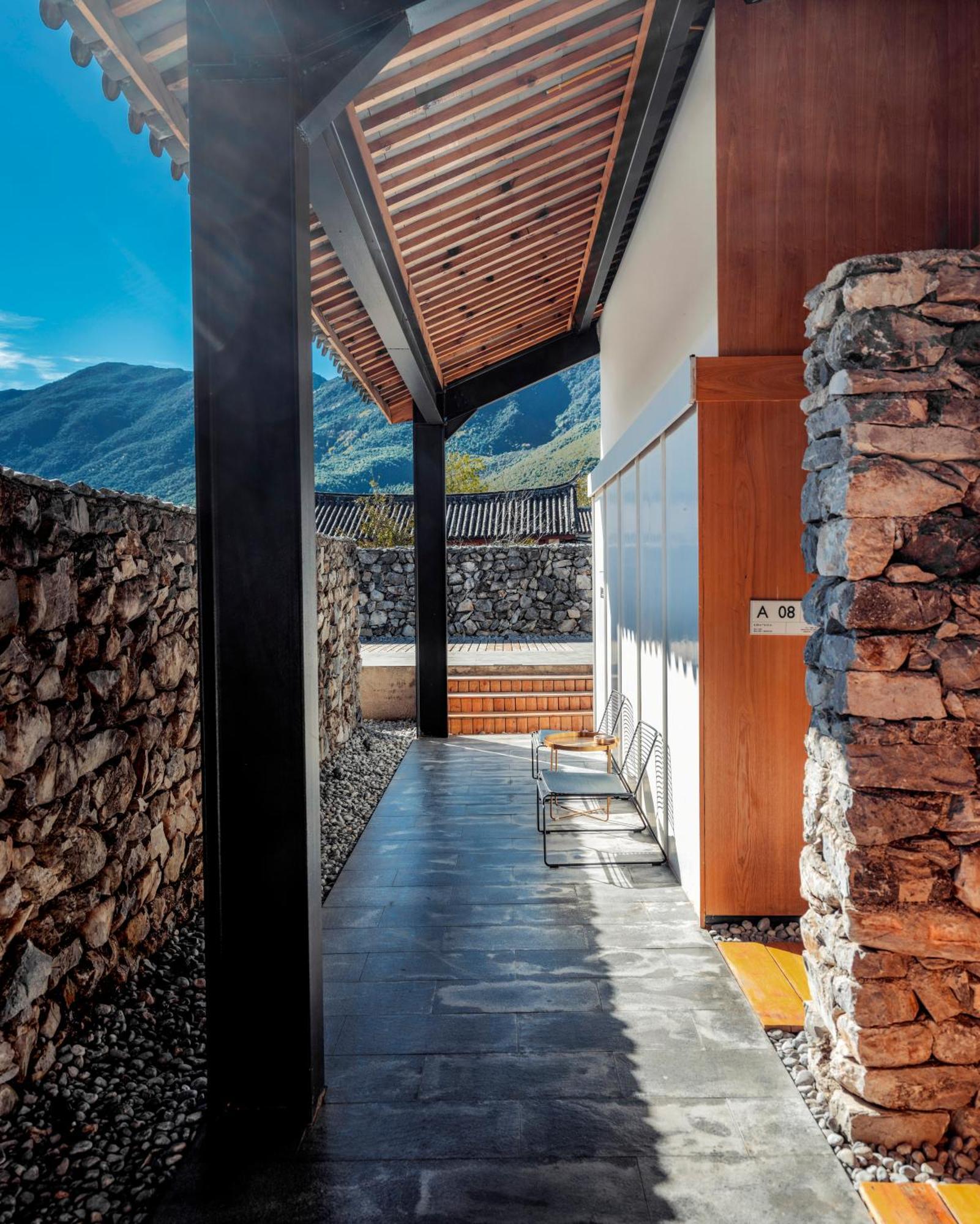 The Rock Hotel Lijiang  Exterior photo