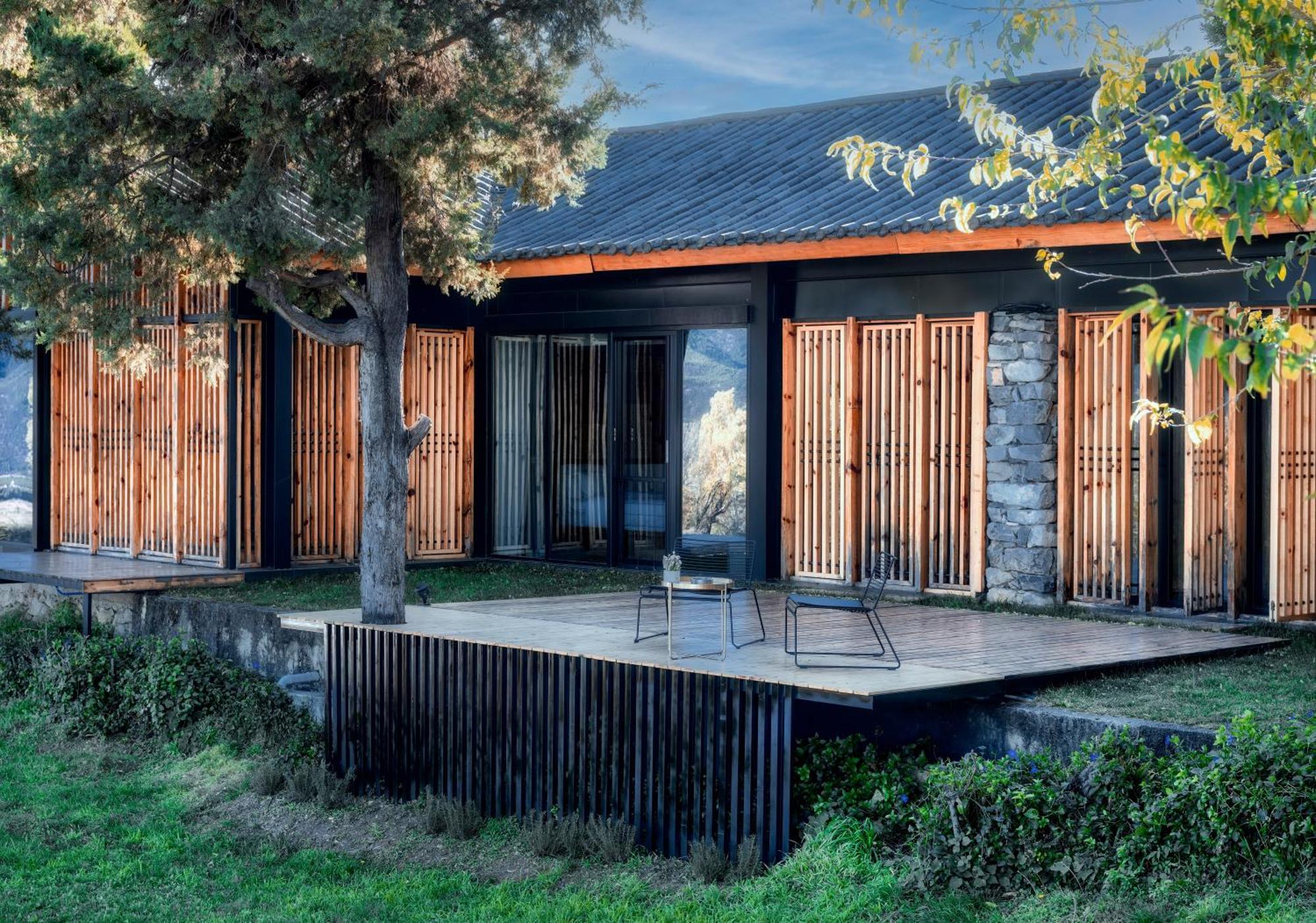 The Rock Hotel Lijiang  Exterior photo
